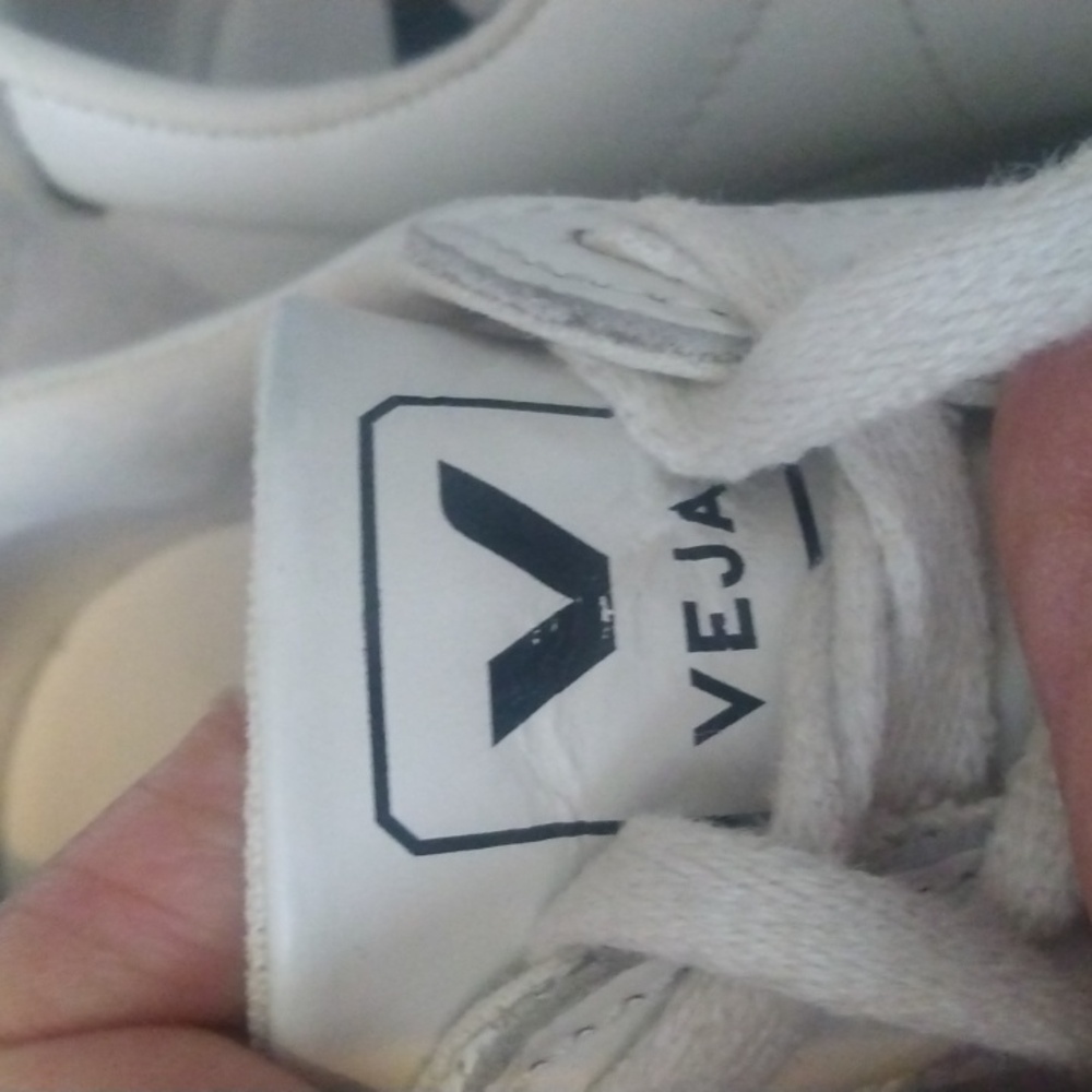 VEJA  Shoes - Picture 5 of 12